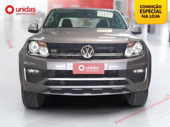 VOLKSWAGEN AMAROK 3.0 V6 TDI DIESEL COMFORTLINE CD 4MOTION AUTOMÁTICO